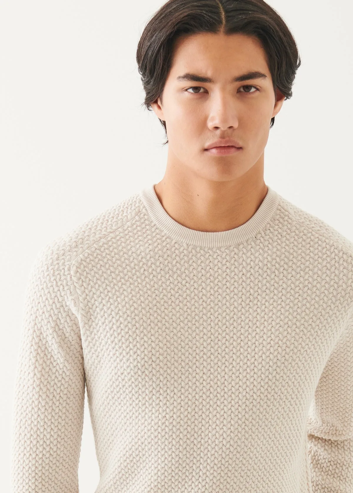 Eggshell Textured Merino Wool Crew Neck Sweater - Patrick Assaraf