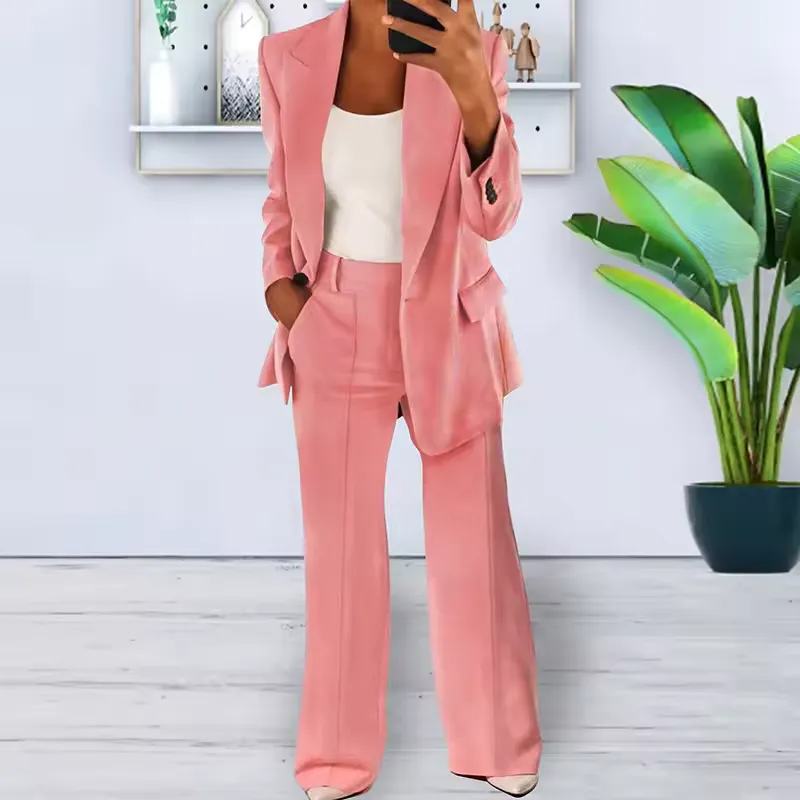 Julia - Stylish Two-Piece Blazer Ensemble