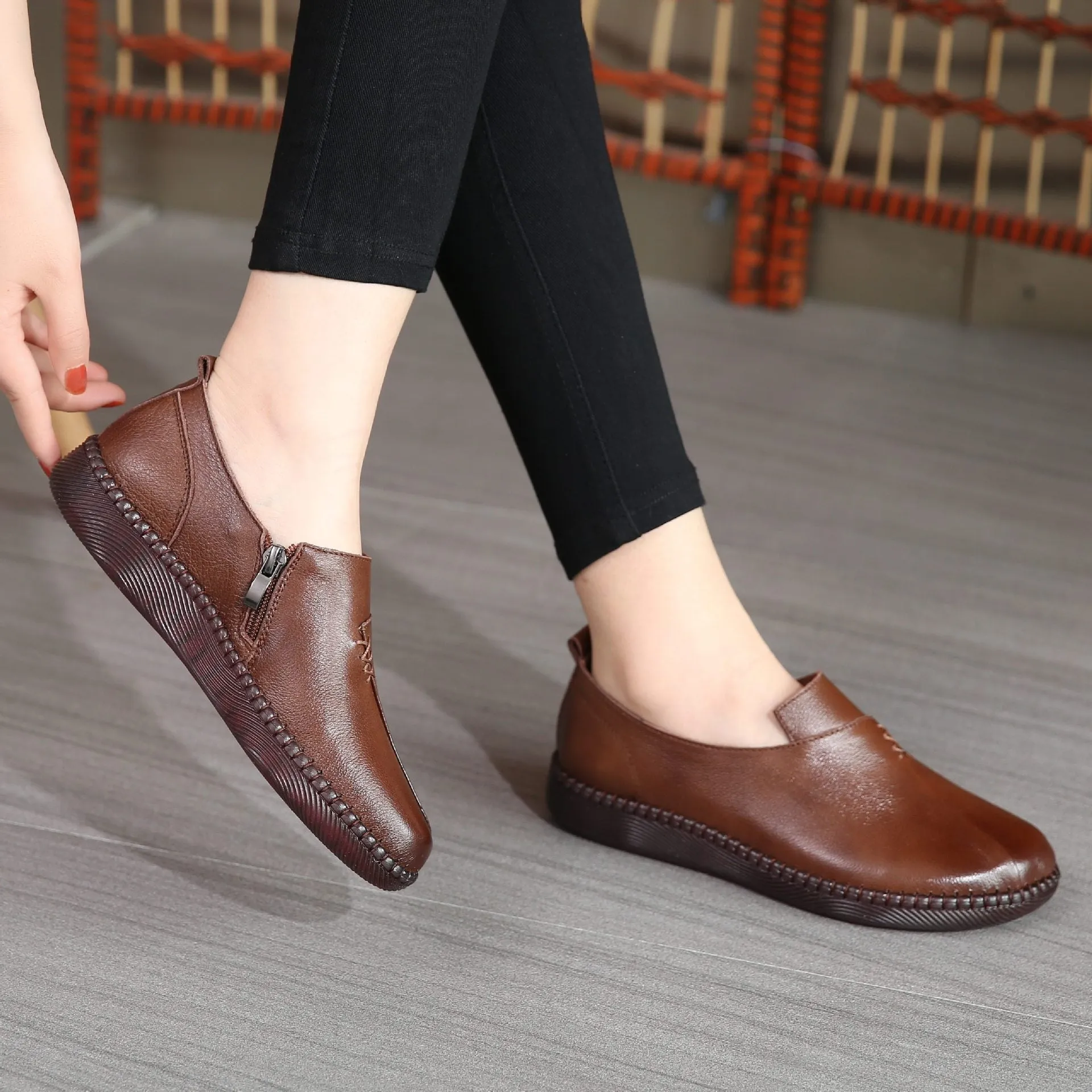 Nanccy Vintage Handmade Round Toe Soft Casual Shoes