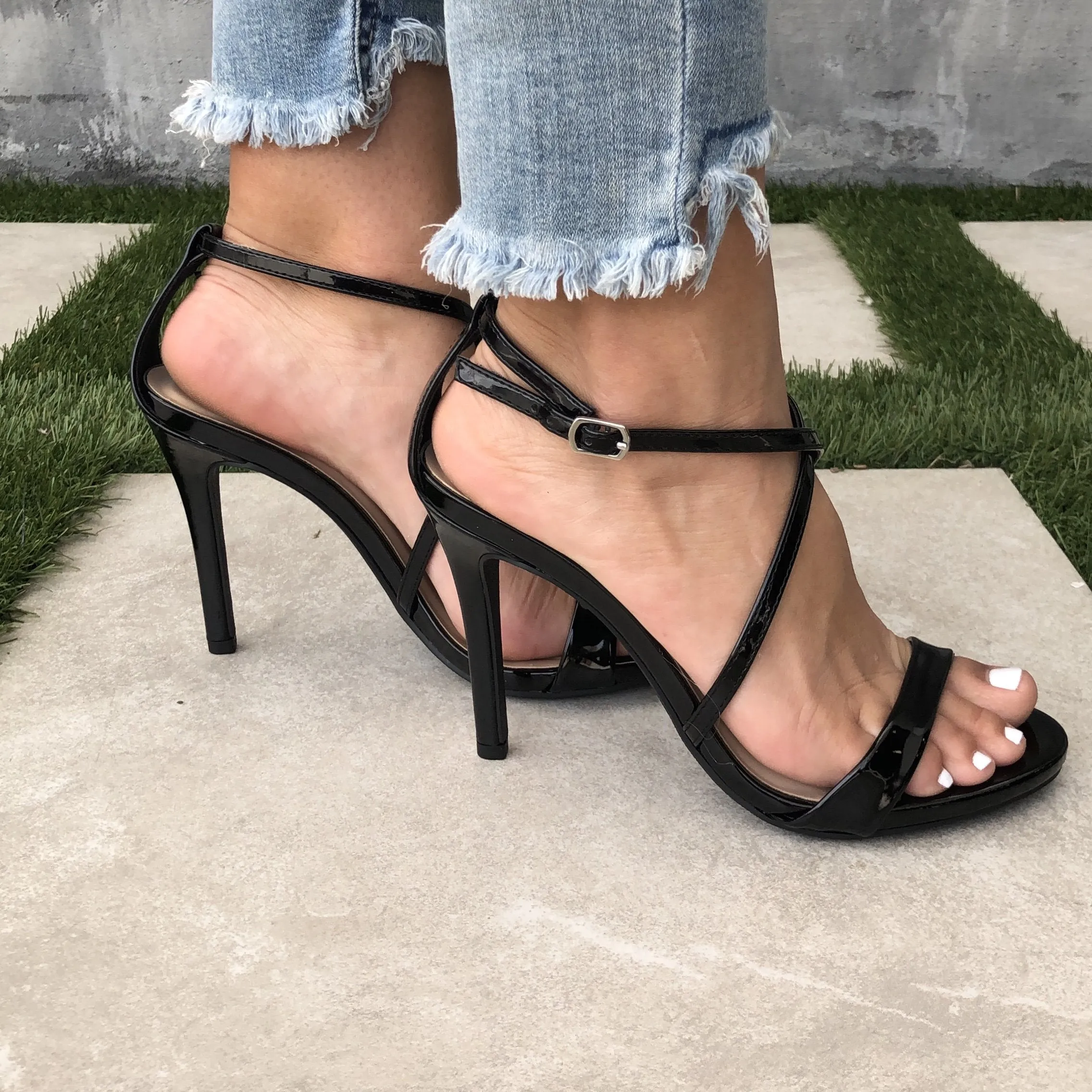 Polished Chic Open Toe Heels In Black