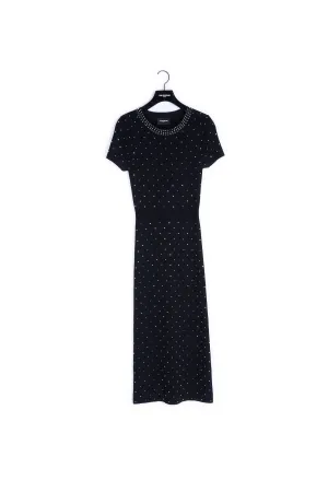 Robe longue noire clous argentés