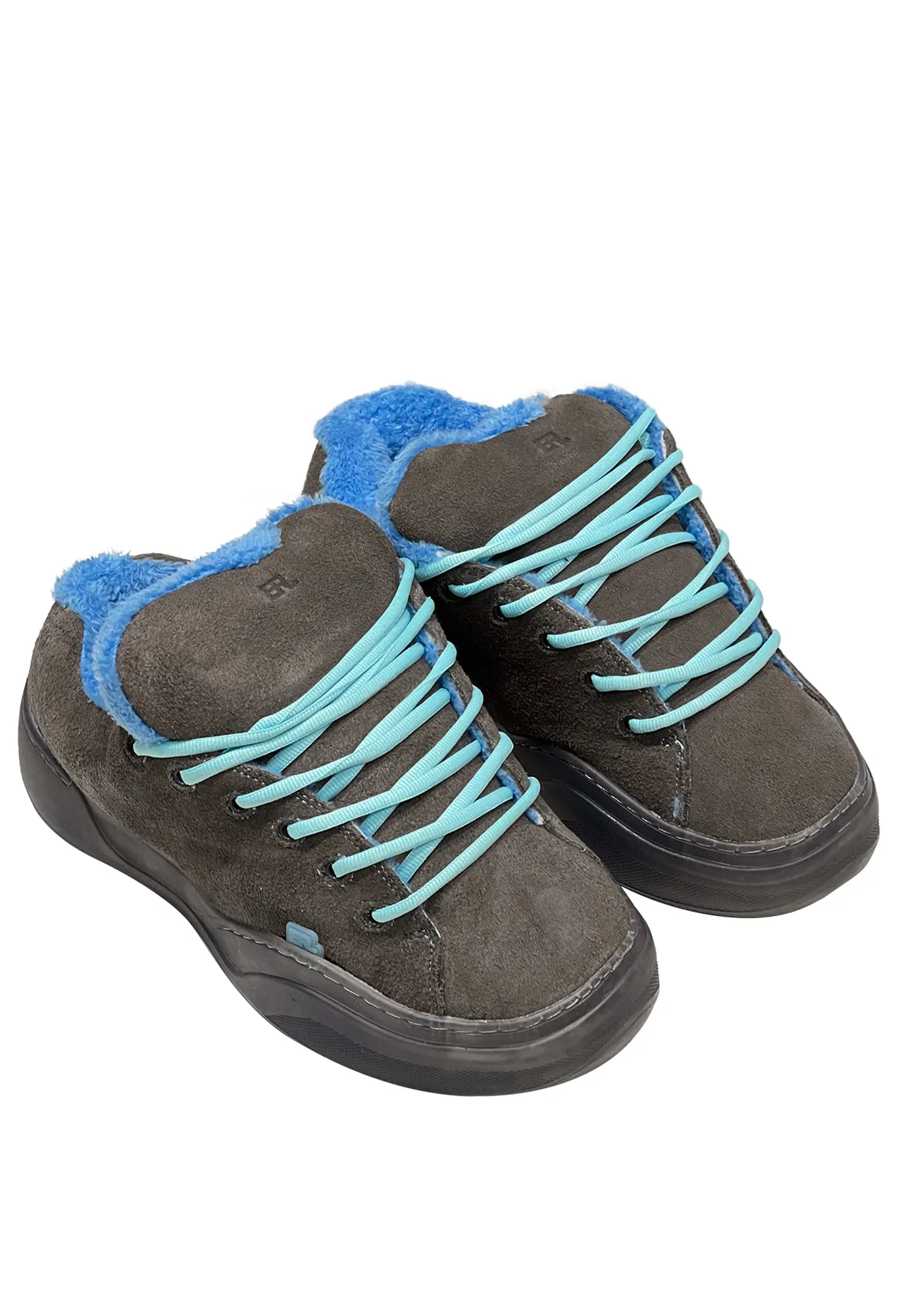 SUEDE VAMP SKATE SNEAKER